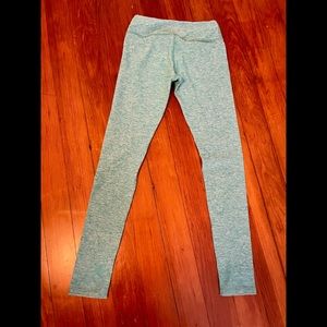 BEYOND YOGA SIZE SMALL SPACEDYE LEGGINGS